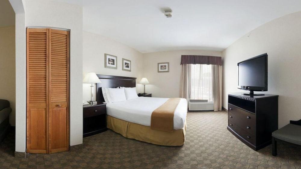 Holiday Inn Express & Suites Carneys Point - Pennsville By Ihg Exteriör bild