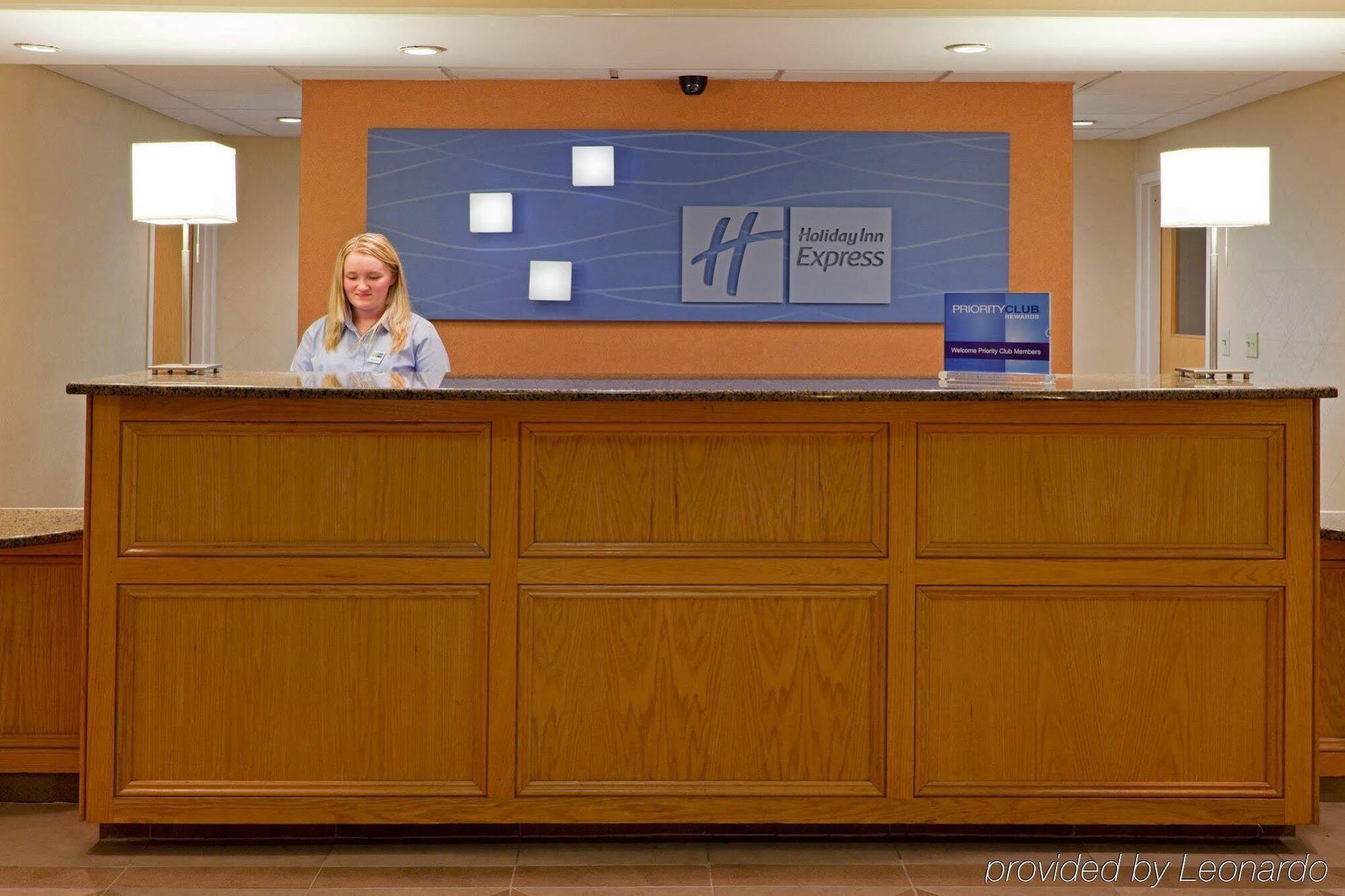 Holiday Inn Express & Suites Carneys Point - Pennsville By Ihg Exteriör bild